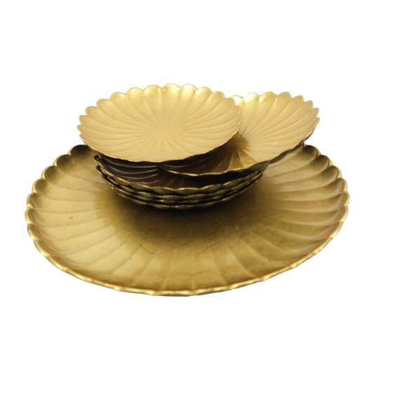 Vintage Serving Platter Tray Appetizer Dessert Plates Set Gold Flower Retro MCM - Picture 1 of 11